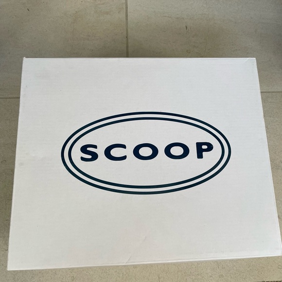 Scoop Heeled Booties in Cognac Color Size 7.5 - NEW WITH BOX - Picture 9 of 10